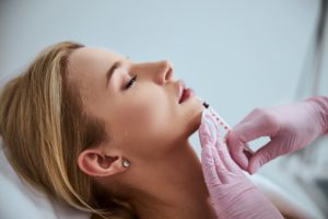 woman who has prepared for dermal fillers